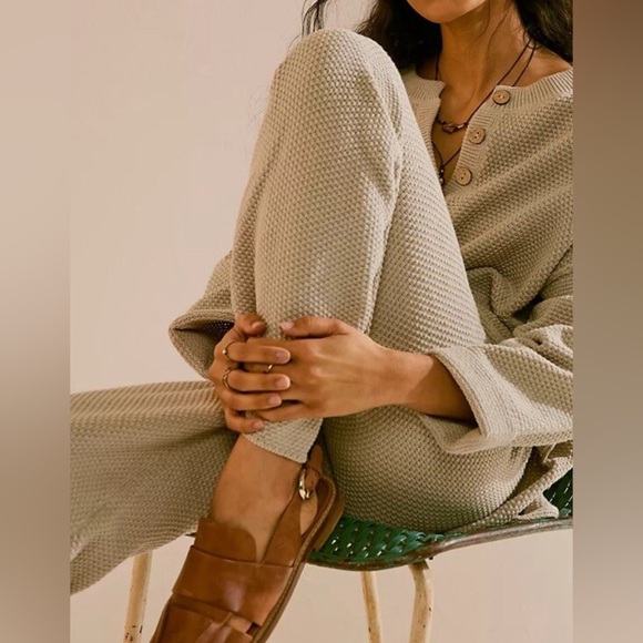 Free people Beach Hailee Waffle Sweater Pants in size Small - Picture 2 of 10